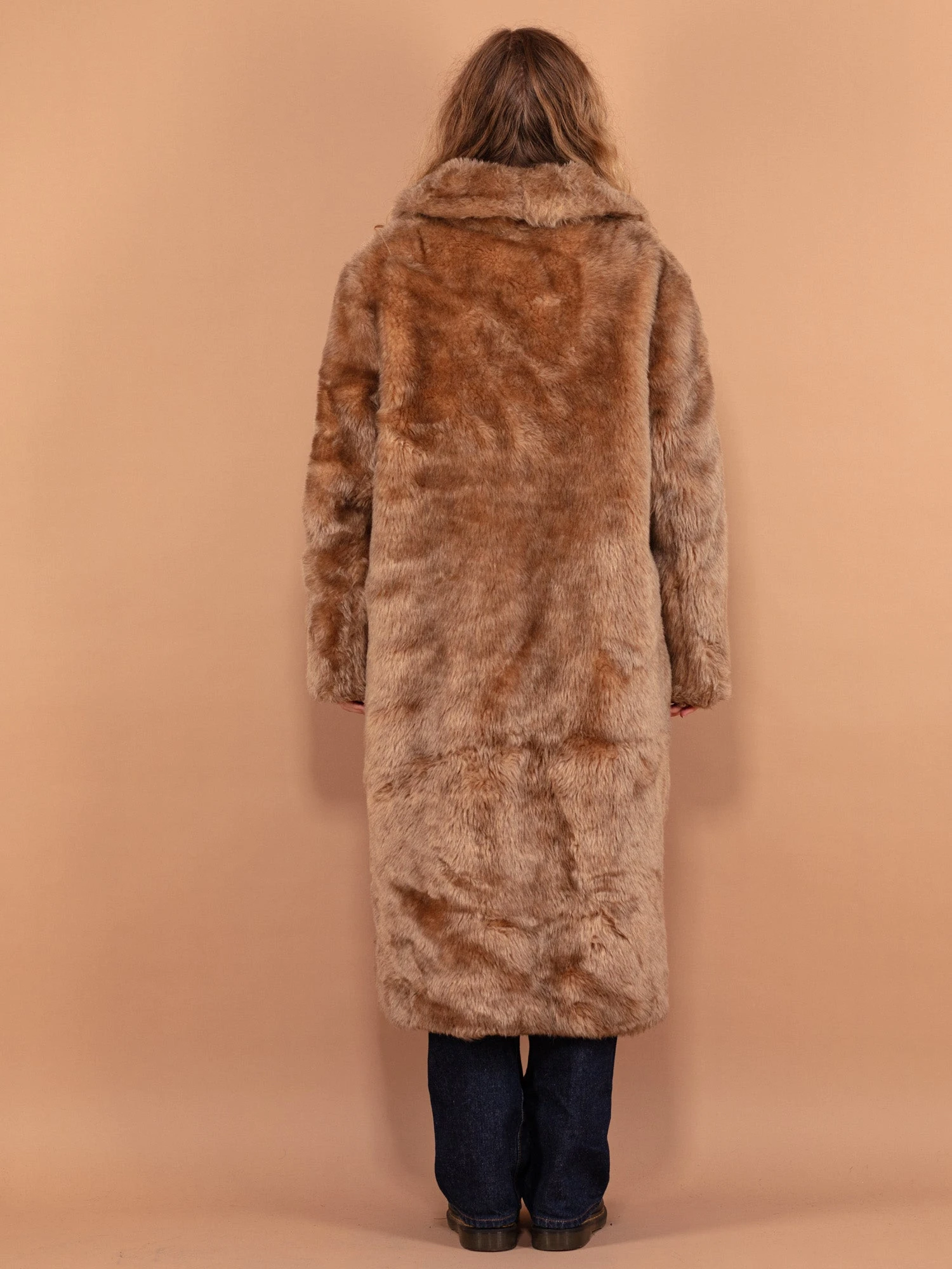 Vintage 80's Women Faux Fur Coat In Beige 2 Vintage 80's Women Faux Fur Coat In Beige - Image 2