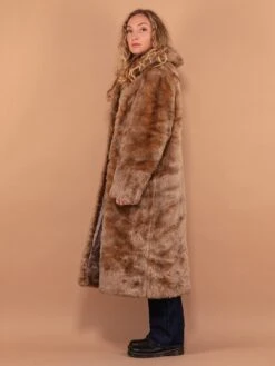Vintage 80's Women Faux Fur Coat In Beige 6 Vintage 80's Women Faux Fur Coat In Beige -Northern Grip Brown Faux Fur Coat Vintage Women 80s Outerwear 3