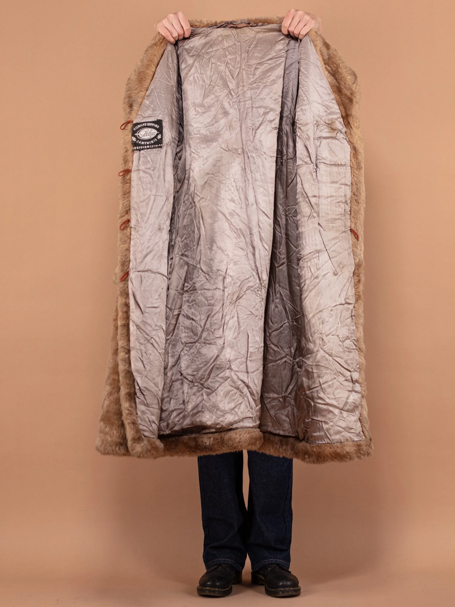 Vintage 80's Women Faux Fur Coat In Beige 4 Vintage 80's Women Faux Fur Coat In Beige - Image 4