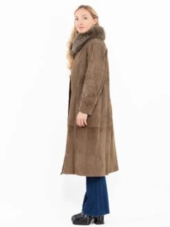Vintage 80's Women Sheepskin Coat In Beige -Northern Grip IMG 0270 95d4ab19 e93d 421e aaa5 a89fe9594bcc