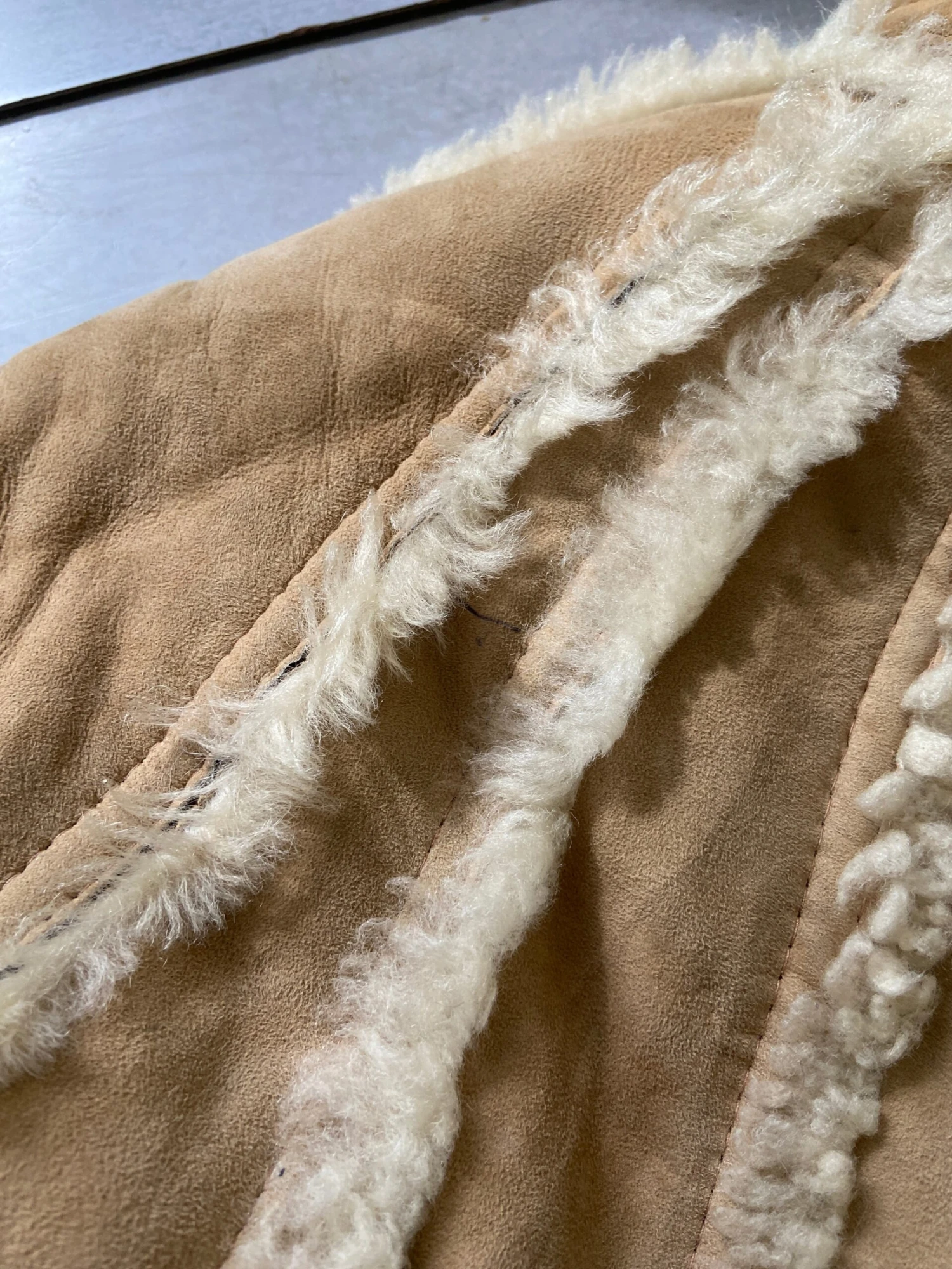 Vintage 70's Women Sheepskin Jacket In Beige 6 Vintage 70's Women Sheepskin Jacket In Beige - Image 6