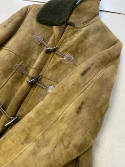 Vintage 70's Men Sheepskin Coat In Green -Northern Grip IMG 3980