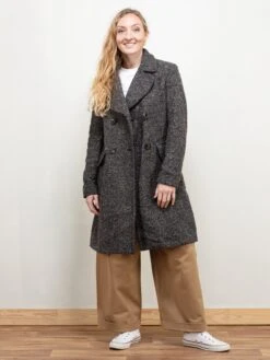 Front Page 11 Vintage 80's Women Benetton Wool Coat