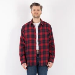 Vintage 90's Men Plaid Flannel Shirt In Red -Northern Grip Square 0006