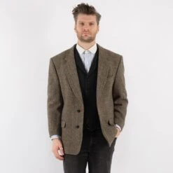 Vintage 80's Men Harris Tweed Jacket In Olive Green 9 Vintage 80's Men Harris Tweed Jacket In Olive Green -Northern Grip Square 0094 321e4797 8182 4703 b392 e654777d91fa