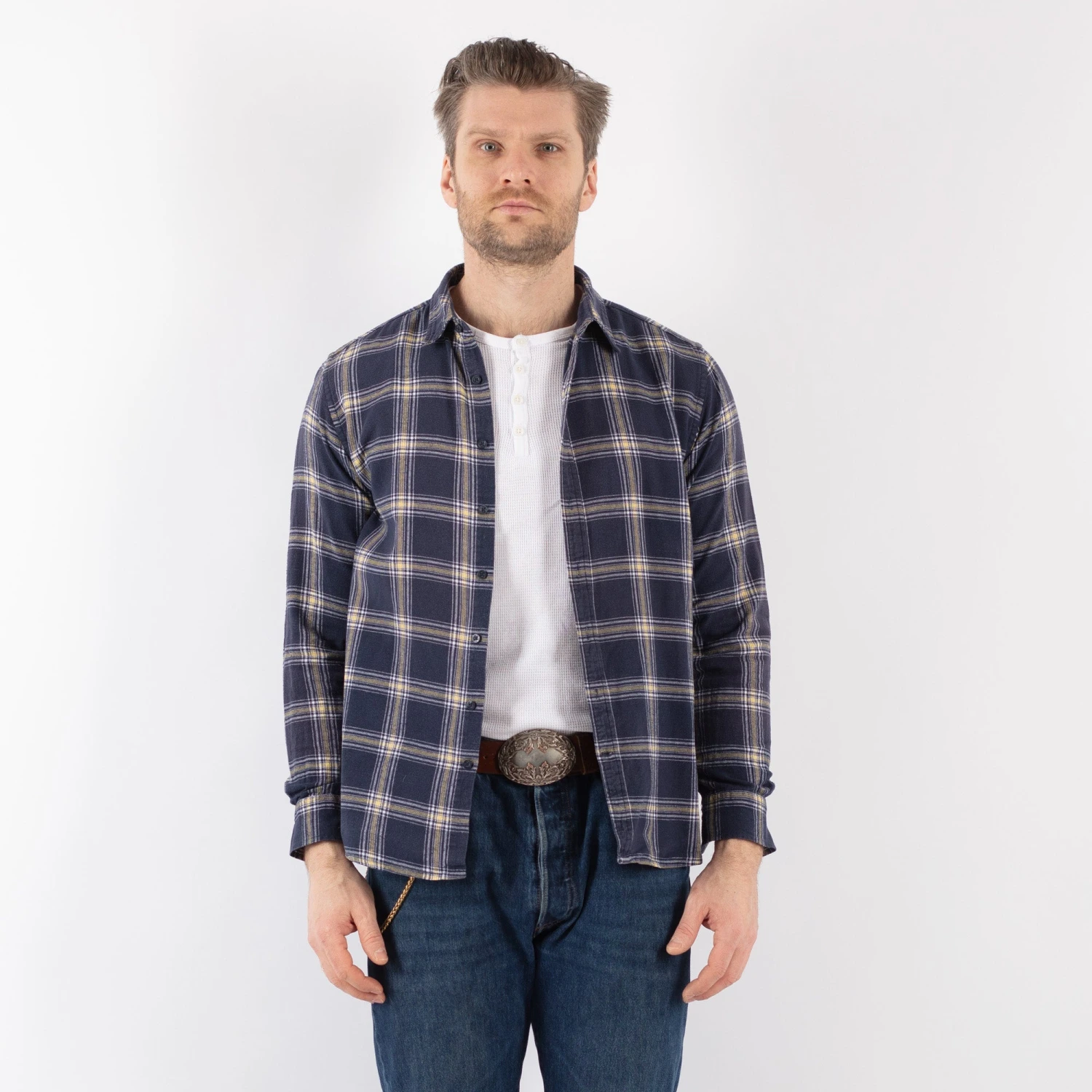 Vintage 90's Men Plaid Flannel Shirt In Blue 4 Vintage 90's Men Plaid Flannel Shirt In Blue - Image 4