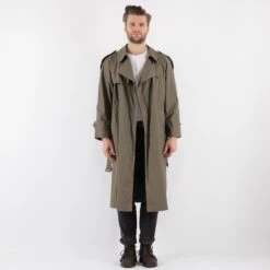 Vintage 70's Men Trench Coat In Khaki -Northern Grip Square 0134 27ce27c2 e73b 4225 b177 396600593484