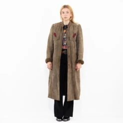 Vintage 80's Women Sheepskin Coat In Khaki Green 9 Vintage 80's Women Sheepskin Coat In Khaki Green -Northern Grip Square 0158 7ad45974 7270 49f2 96d4 dd176592a81f