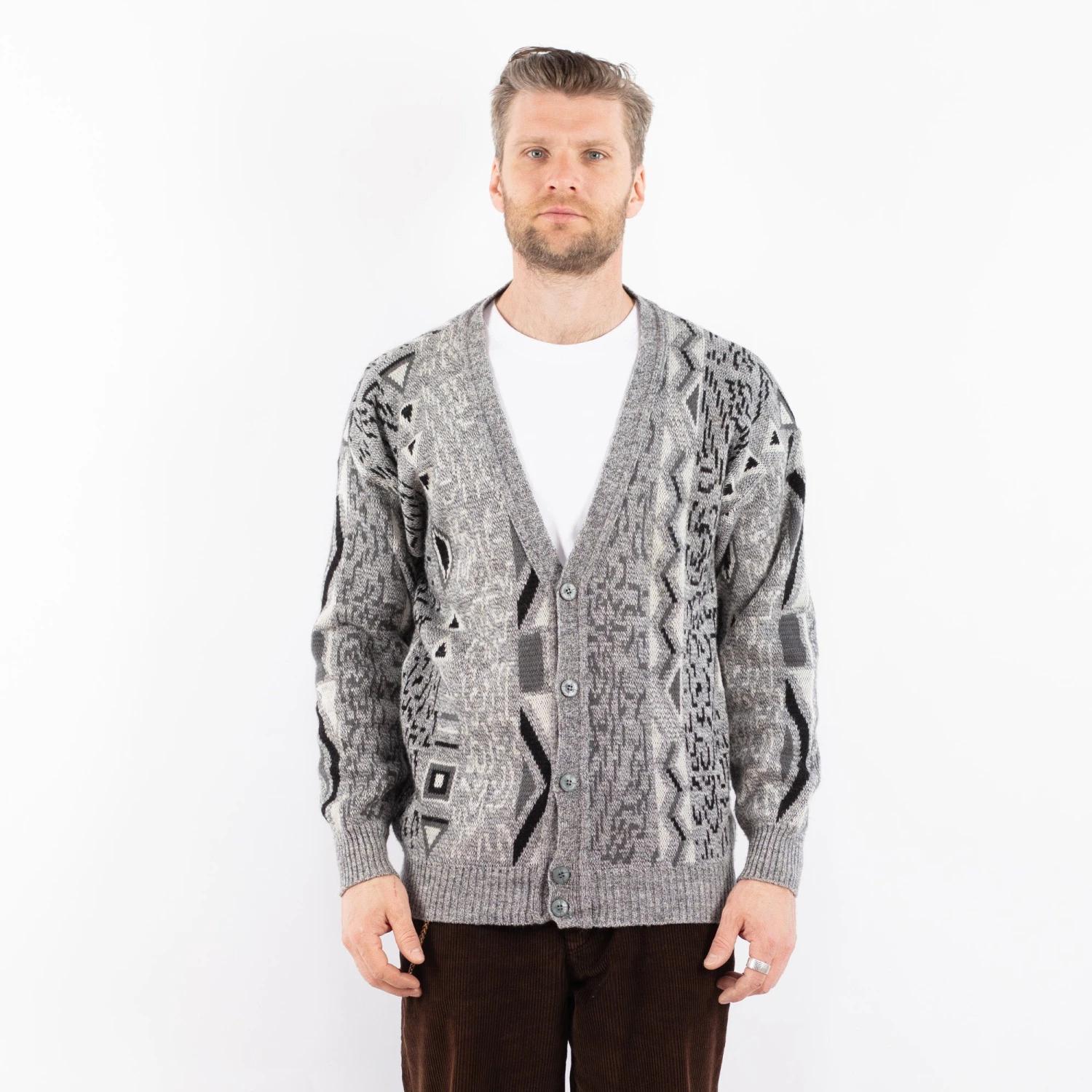 Vintage 90's Men Patterned Cardigan In Gray 5 Vintage 90's Men Patterned Cardigan In Gray - Image 5