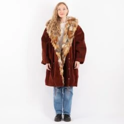 Vintage 90's Women Oversized Suede Fur Coat In Brown 9 Vintage 90's Women Oversized Suede Fur Coat In Brown -Northern Grip Square 0202 bebac783 2861 43e6 98b5 50d5267459ac