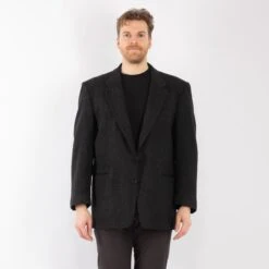 Vintage 90's Men Wool Blazer Jacket In Gray 9 Vintage 90's Men Wool Blazer Jacket In Gray -Northern Grip Square 0232 fd642c41 eab7 4882 b86a c2552b1538e7