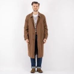 Vintage 90's Men Mac Coat In Brown -Northern Grip Square 0295