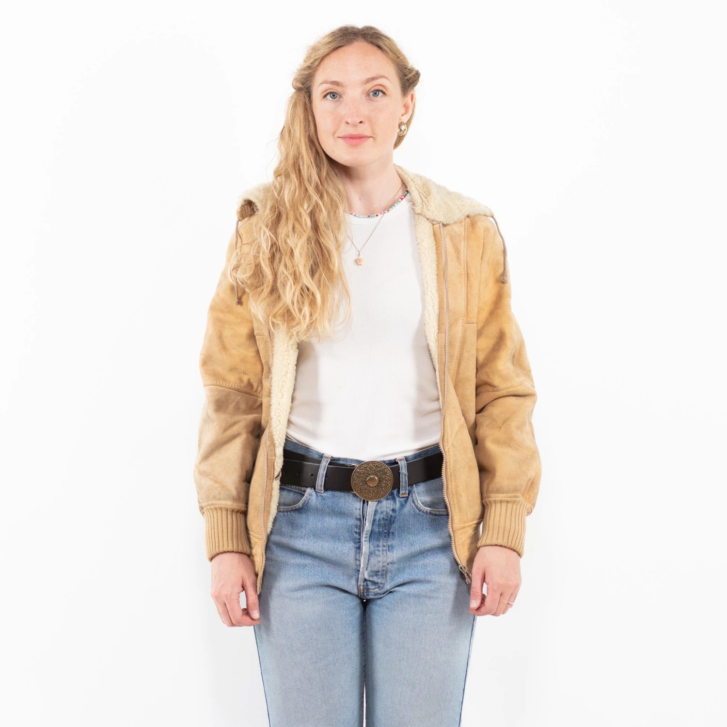 Vintage 90's Women Sheepskin Jacket In Beige 5 Vintage 90's Women Sheepskin Jacket In Beige - Image 5