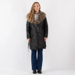 Vintage 70's Women Leather Fur Coat In Black 10 Vintage 70's Women Leather Fur Coat In Black -Northern Grip Square 0706