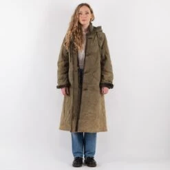 Vintage 80's Women Sheepskin Coat In Green -Northern Grip Square 0827