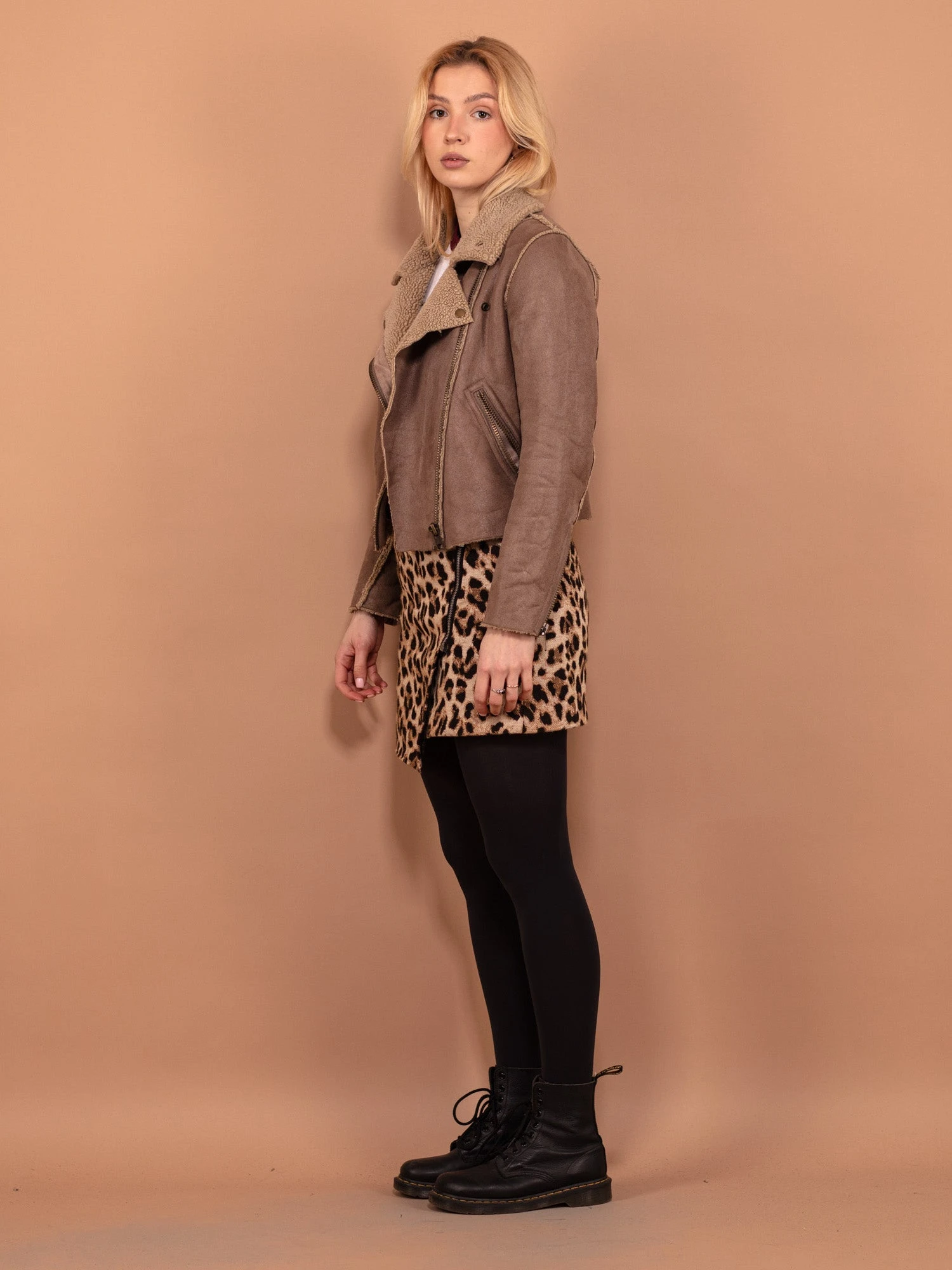 Vintage 00's Women Faux Shearling Jacket In Brown 3 Vintage 00's Women Faux Shearling Jacket In Brown - Image 3