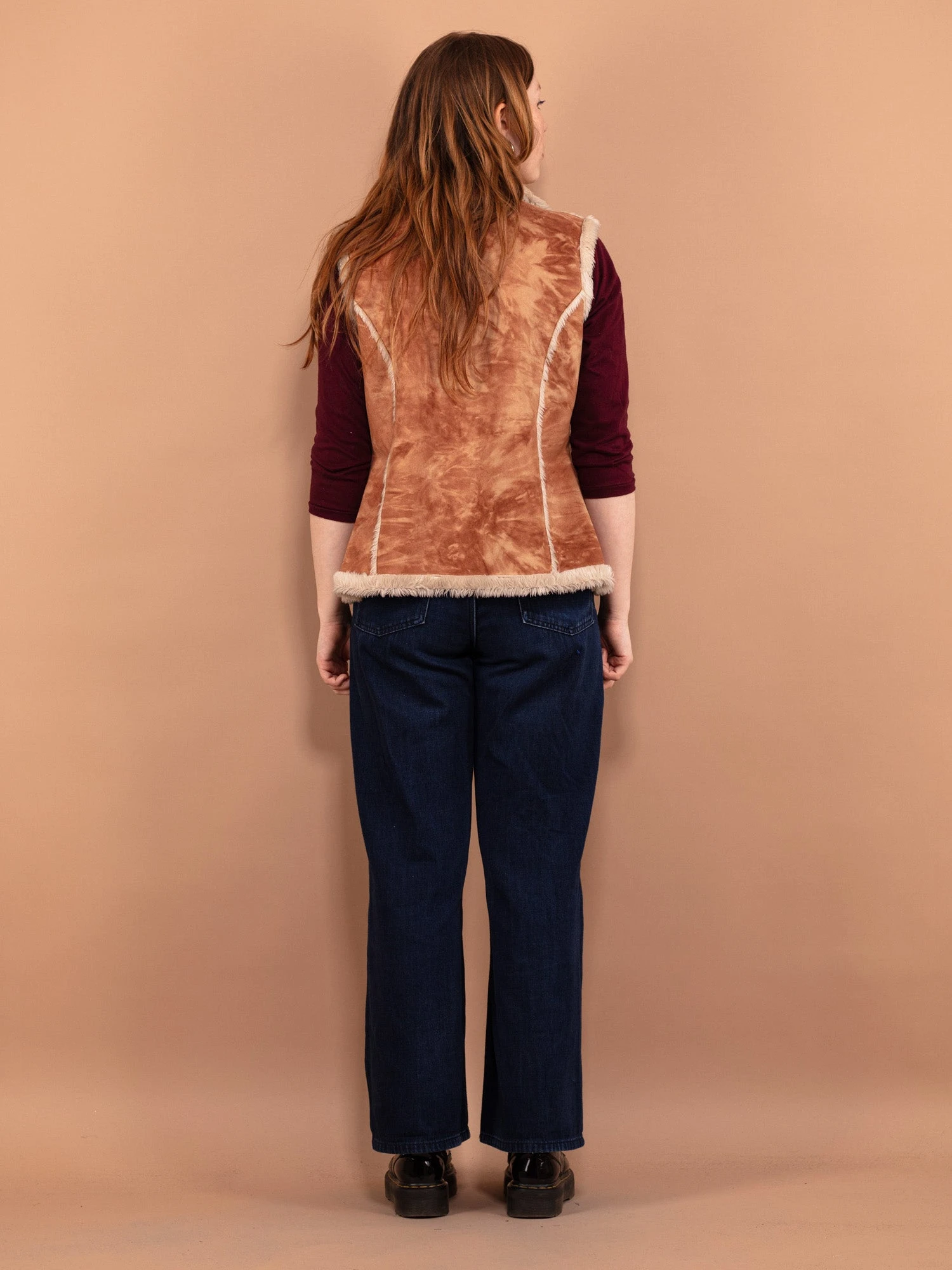 Vintage 00's Women Faux Sheepskin Vest In Beige Brown 2 Vintage 00's Women Faux Sheepskin Vest In Beige Brown - Image 2