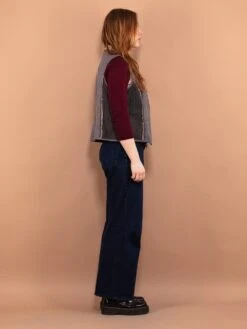 Vintage 00's Women Fleece Sherpa Vest In Gray -Northern Grip Vintage 00s Women Fleece Sherpa Vest Gray 0 3