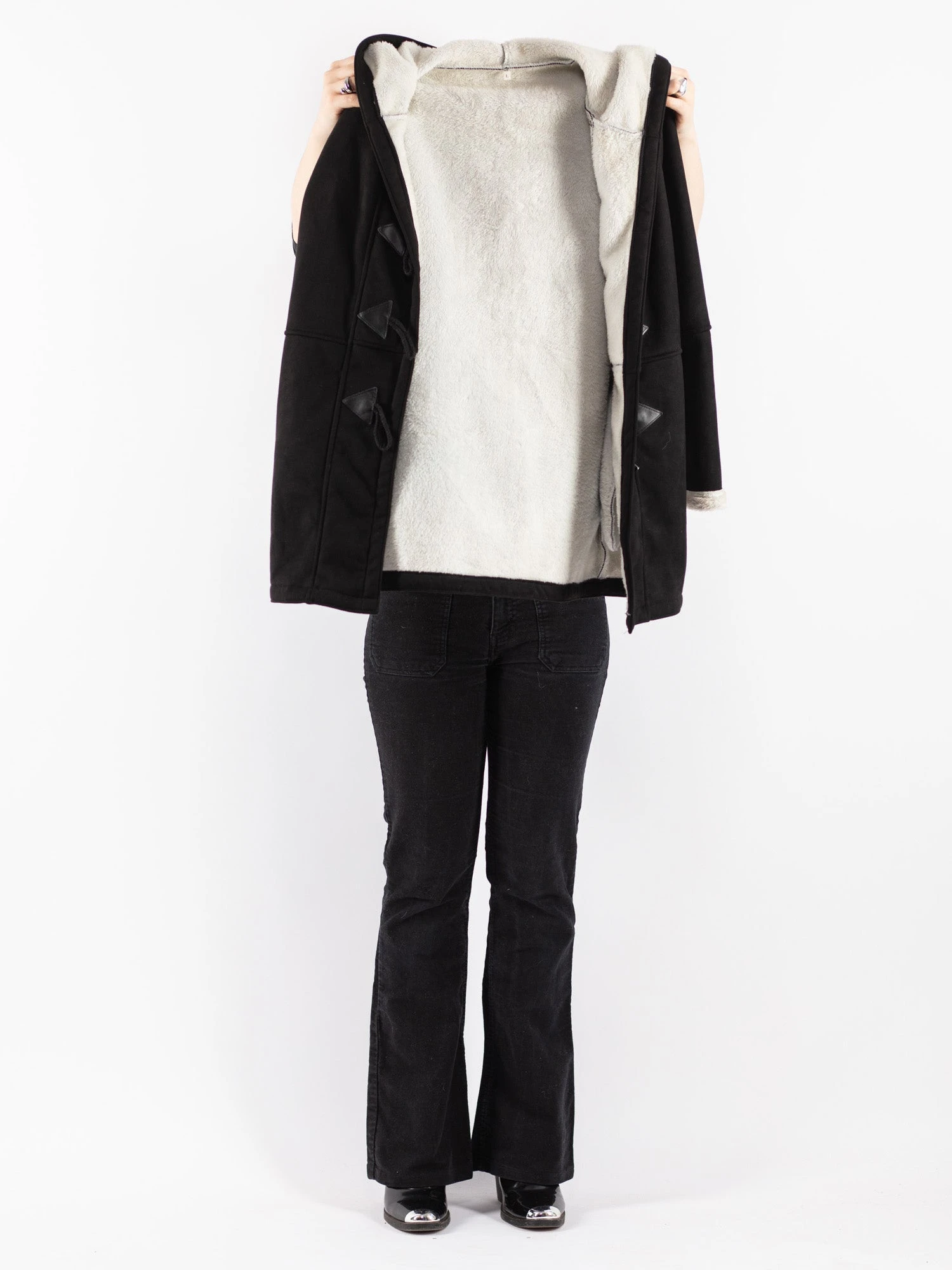 Vintage 00's Women Hooded Sherpa Coat In Black 4 Vintage 00's Women Hooded Sherpa Coat In Black - Image 4