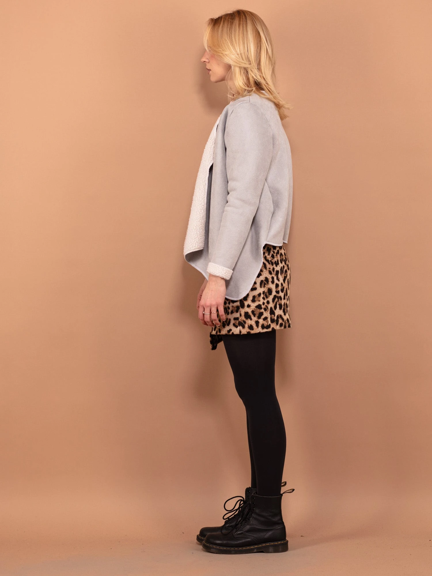 Vintage 00's Women Sherpa Jacket In Gray 3 Vintage 00's Women Sherpa Jacket In Gray - Image 3