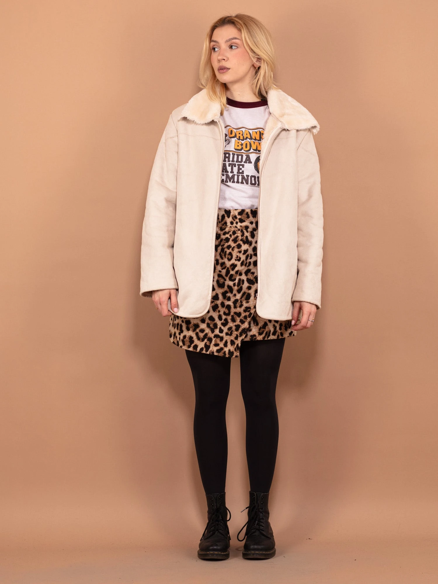 Vintage 00's Women Sherpa Jacket In White 1 Vintage 00's Women Sherpa Jacket In White