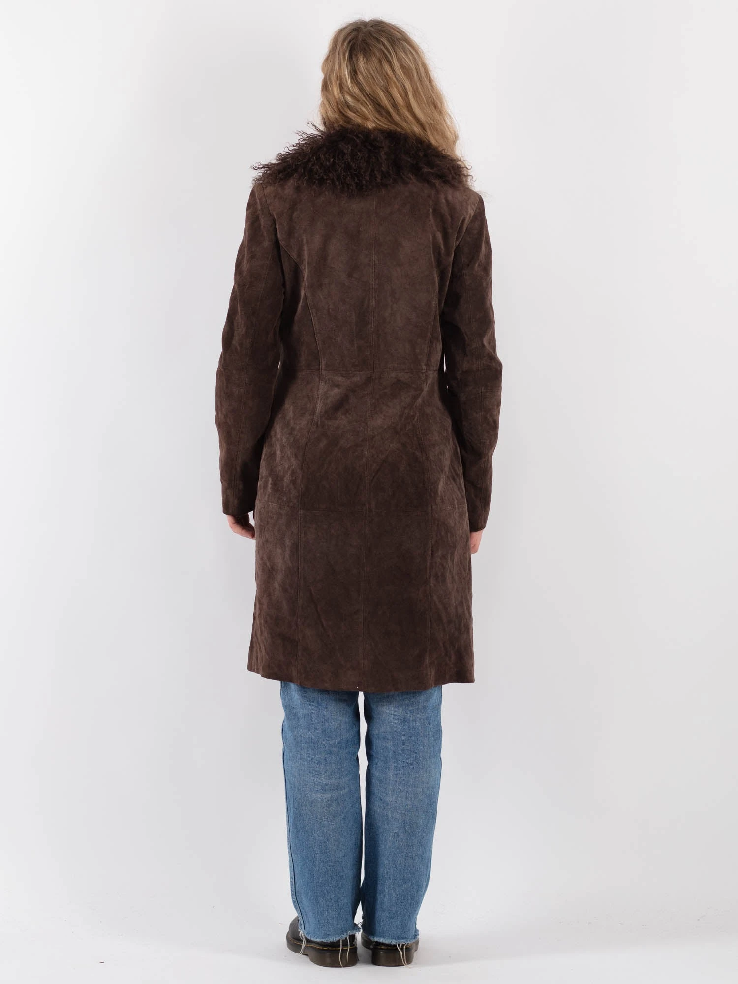 Vintage 00's Women Suede Coat In Brown 2 Vintage 00's Women Suede Coat In Brown - Image 2