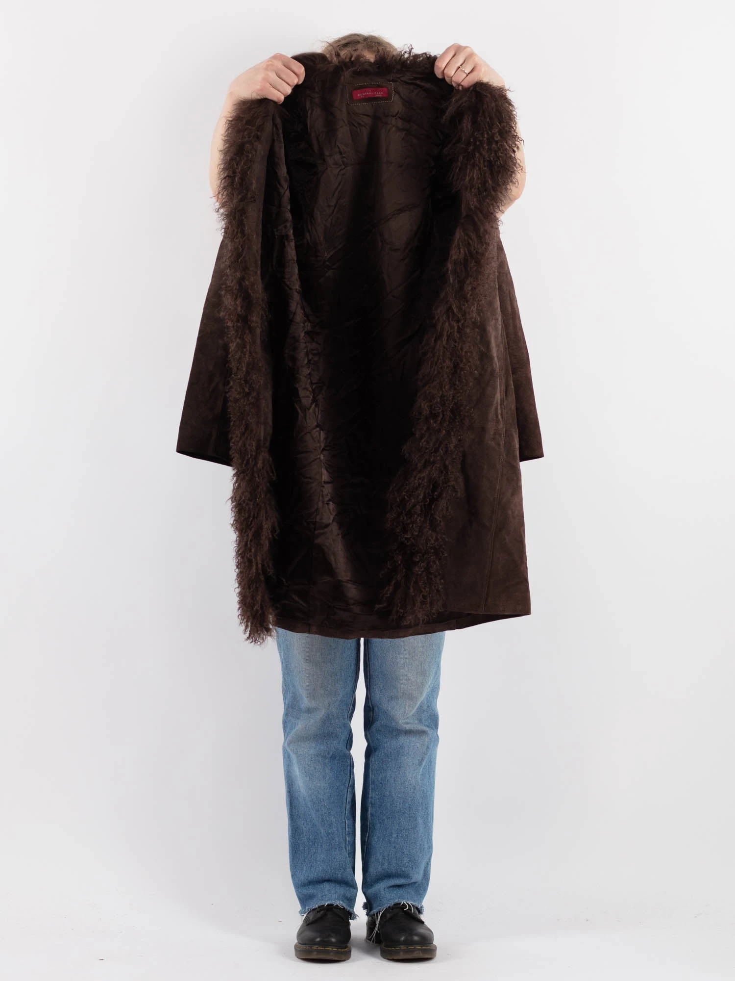 Vintage 00's Women Suede Coat In Brown 4 Vintage 00's Women Suede Coat In Brown - Image 4