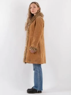 Vintage 00's Women Suede Sherpa Coat In Beige 7 Vintage 00's Women Suede Sherpa Coat In Beige -Northern Grip Vintage 00s Women Suede Coat 0796