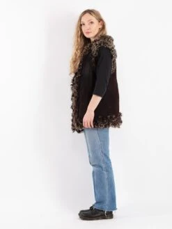 Vintage 70's Women Sheepskin Shearling Vest In Brown 7 Vintage 70's Women Sheepskin Shearling Vest In Brown -Northern Grip Vintage 70s Women Sheepskin Vest 0816
