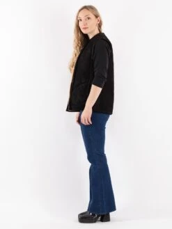 Vintage 70's Women Sheepskin Vest In Black -Northern Grip Vintage 70s Women Sheepskin Vest 0854 2f1353e0 e161 4178 b699 e82c1d9e111f