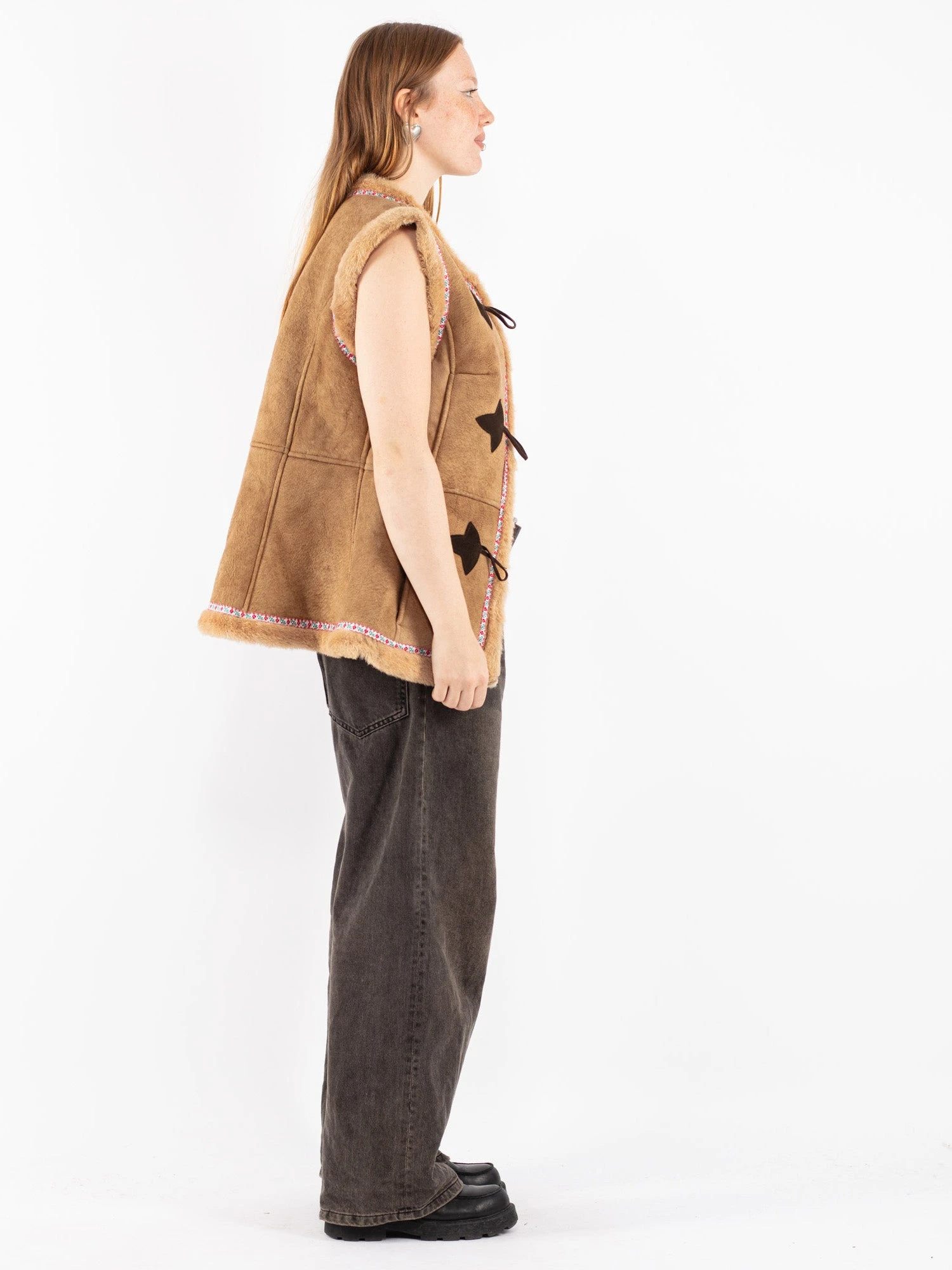 Vintage 70's Women Sheepskin Shearling Vest In Beige 2 Vintage 70's Women Sheepskin Shearling Vest In Beige - Image 2