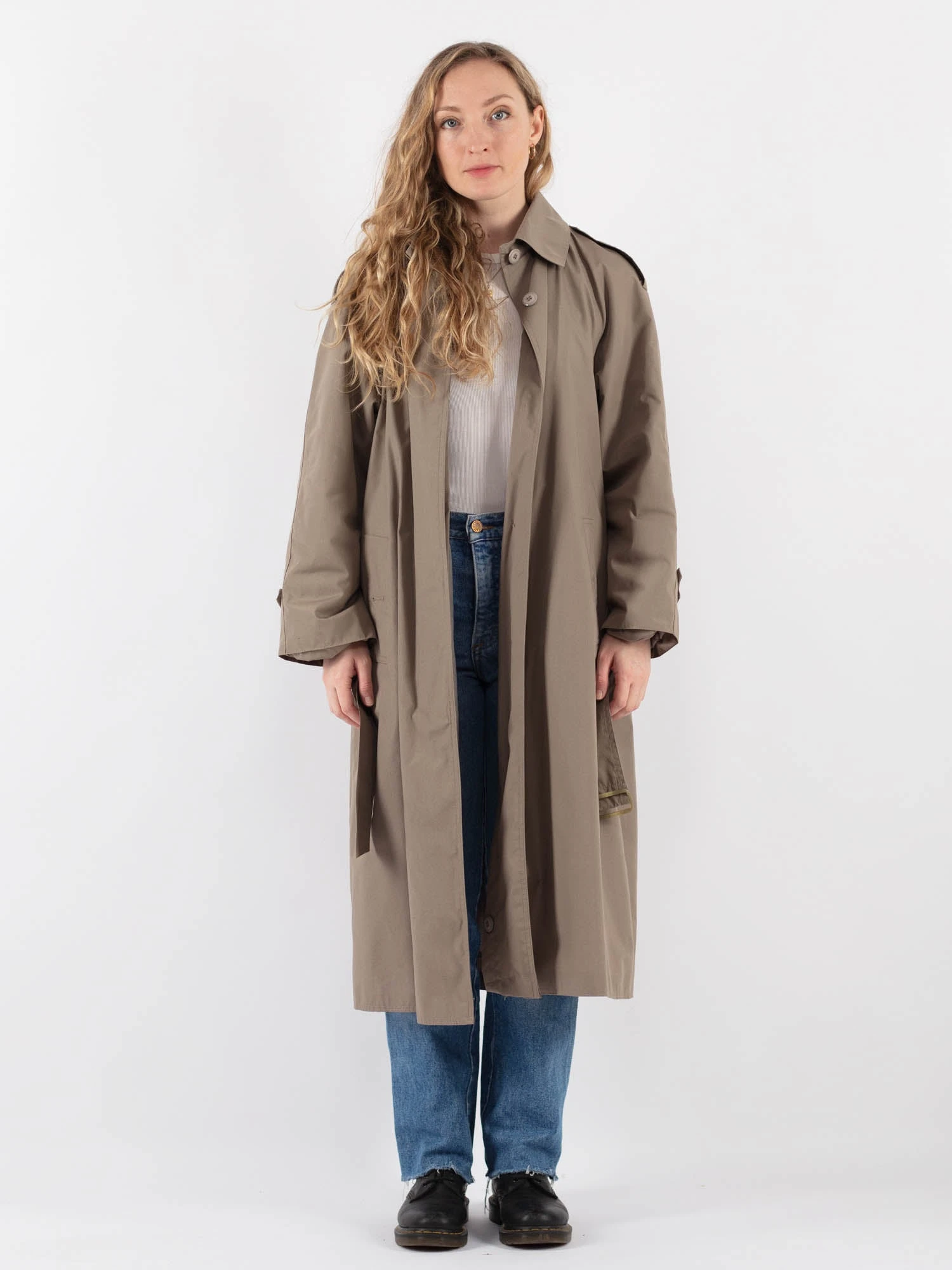 Vintage 70's Women Trench Coat In Beige 1 Vintage 70's Women Trench Coat In Beige