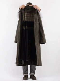 Vintage 80's Men Oversized Mac Coat In Green -Northern Grip Vintage 80s Men Mac Coat 0038 af4d4eb2 9c3d 4975 9f6d 793b79d61b37