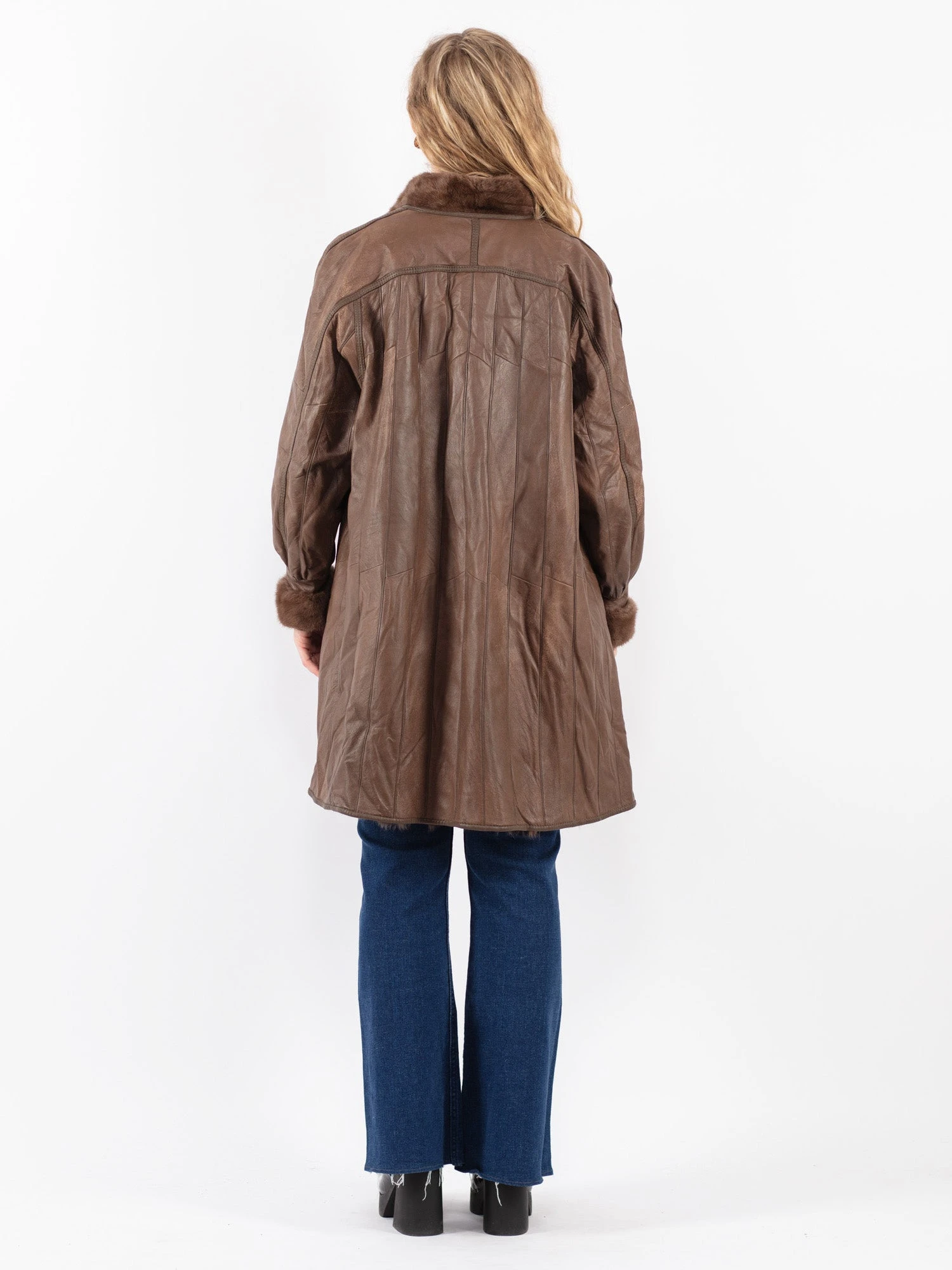 Vintage 90's Women Leather Fur Coat In Brown 3 Vintage 90's Women Leather Fur Coat In Brown - Image 3