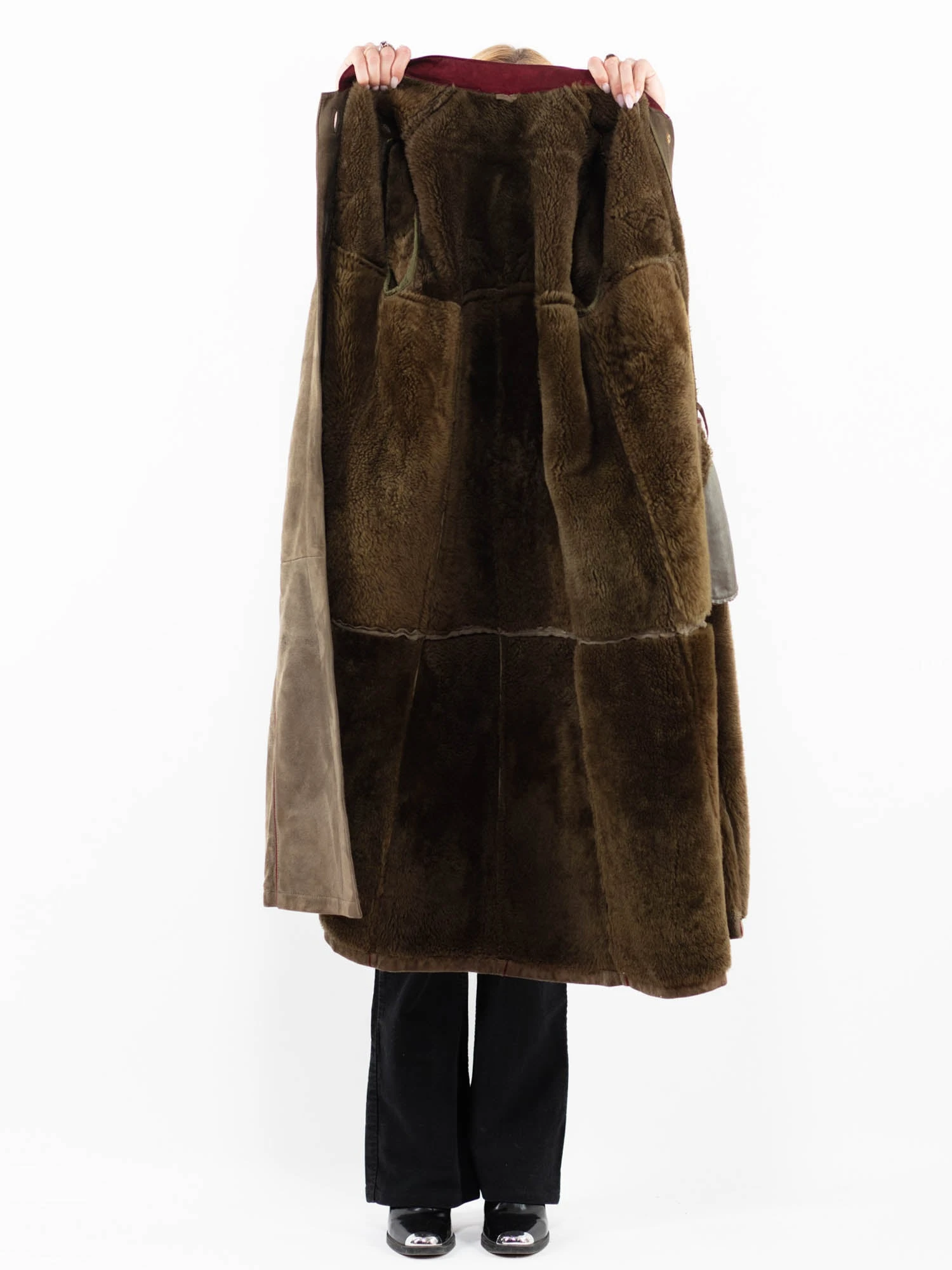 Vintage 80's Women Sheepskin Coat In Khaki Green 4 Vintage 80's Women Sheepskin Coat In Khaki Green - Image 4