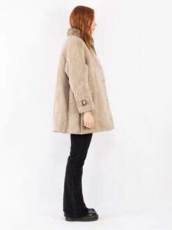 Vintage 80's Women Sheepskin In Beige 7 Vintage 80's Women Sheepskin In Beige -Northern Grip Vintage 80s Women Sheepskin Coat 0286 8a642ff5 5085 46c7 b295 9d59447e0a9a