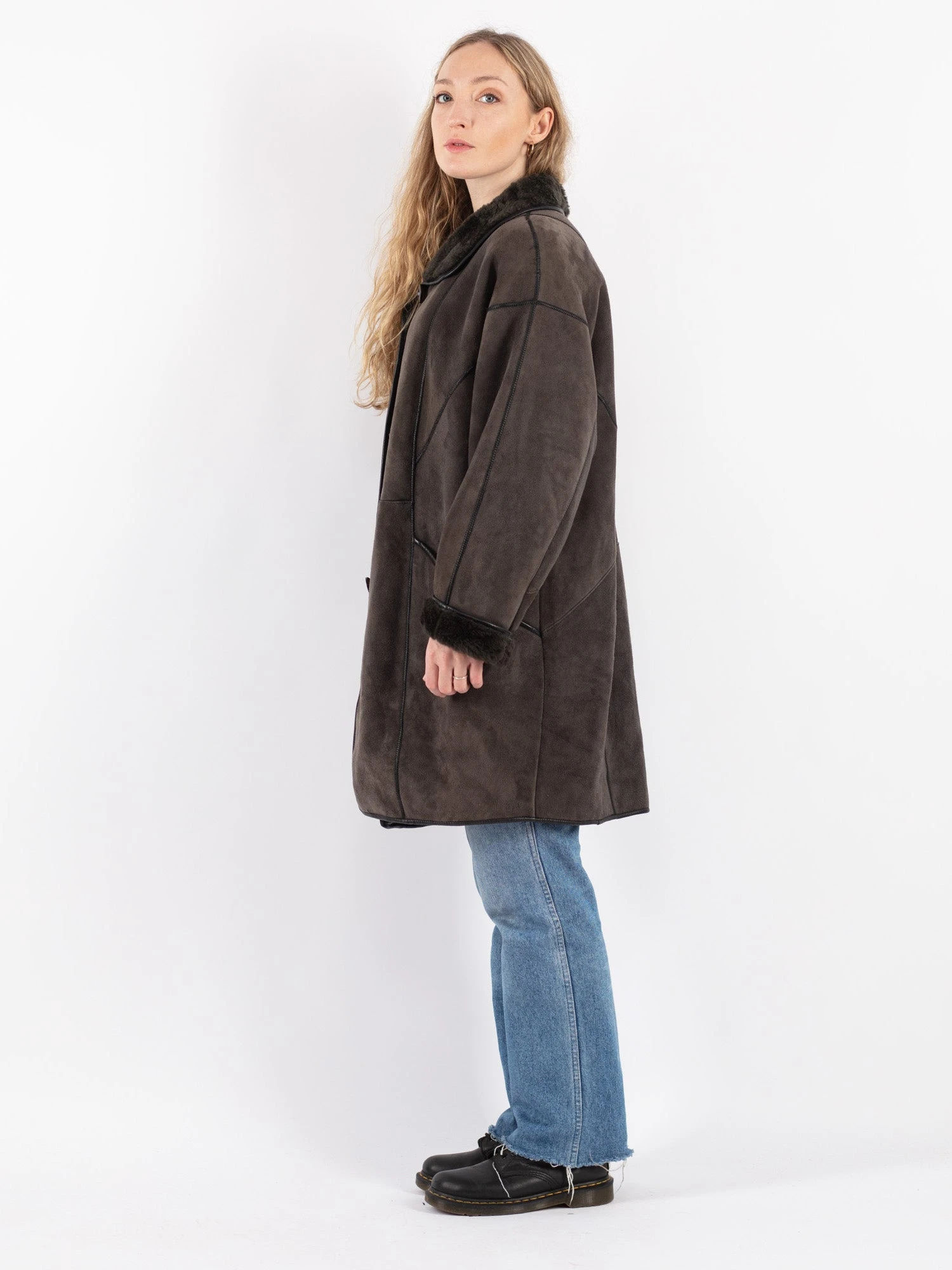 Vintage 80's Women Sheepskin Coat In Gray Brown 3 Vintage 80's Women Sheepskin Coat In Gray Brown - Image 3