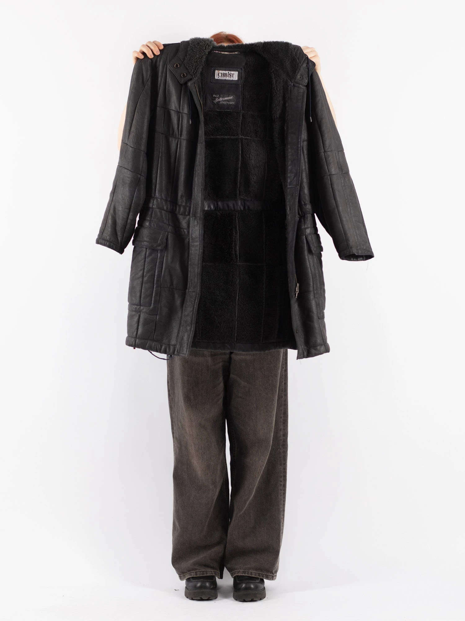 Vintage 80's Women Hooded Sheepskin Coat In Gray 4 Vintage 80's Women Hooded Sheepskin Coat In Gray - Image 4