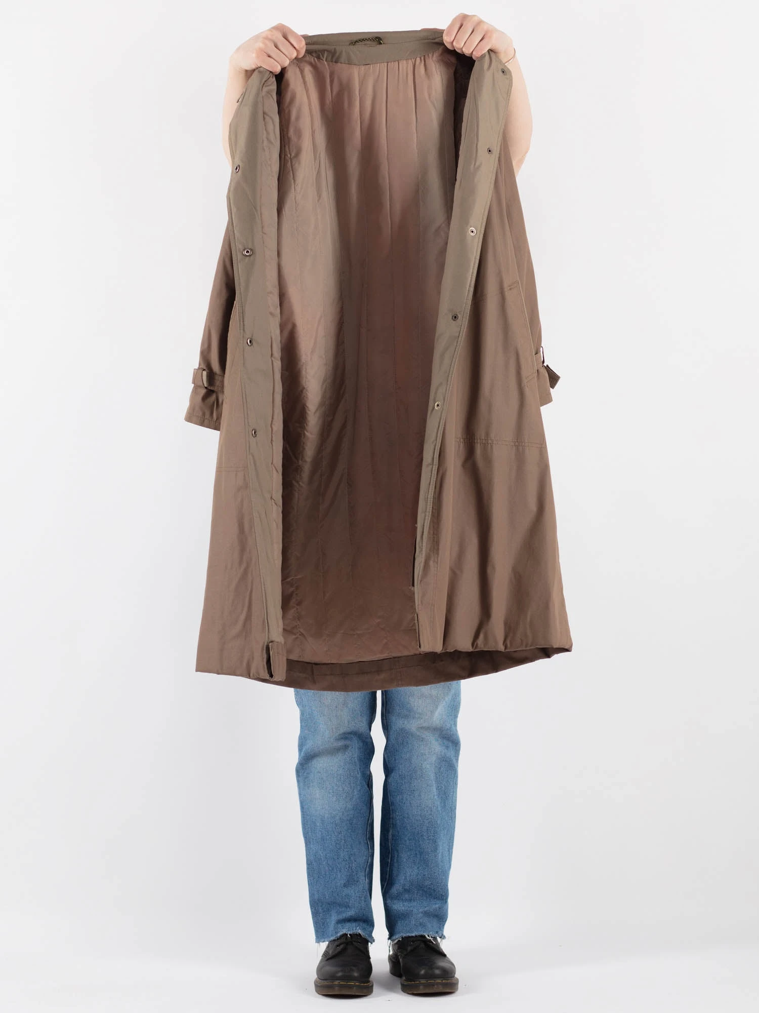 Vintage 80's Women Trench Coat In Beige 4 Vintage 80's Women Trench Coat In Beige - Image 4