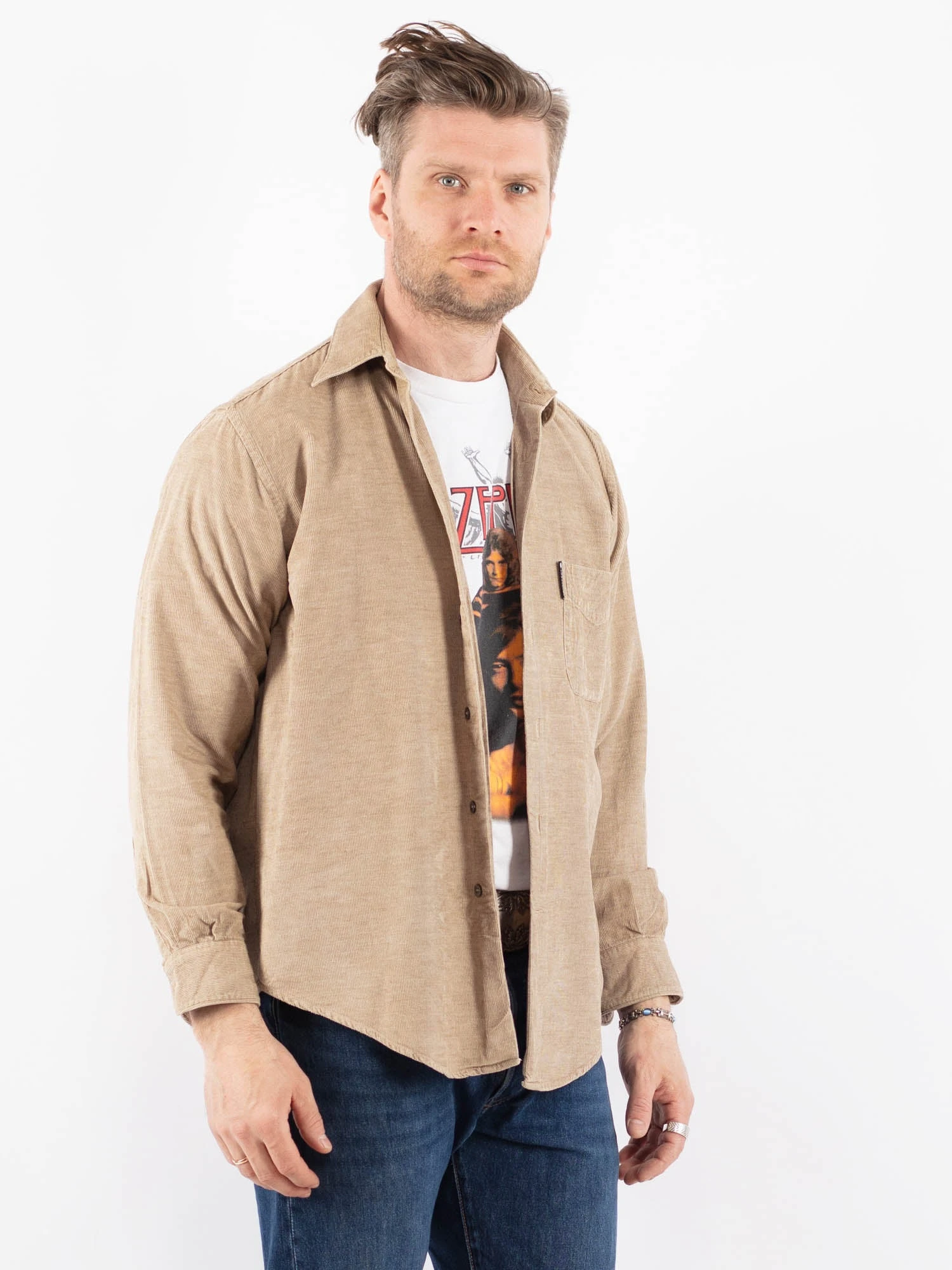 Vintage 90's Men Corduroy Shirt In Beige 4 Vintage 90's Men Corduroy Shirt In Beige - Image 4