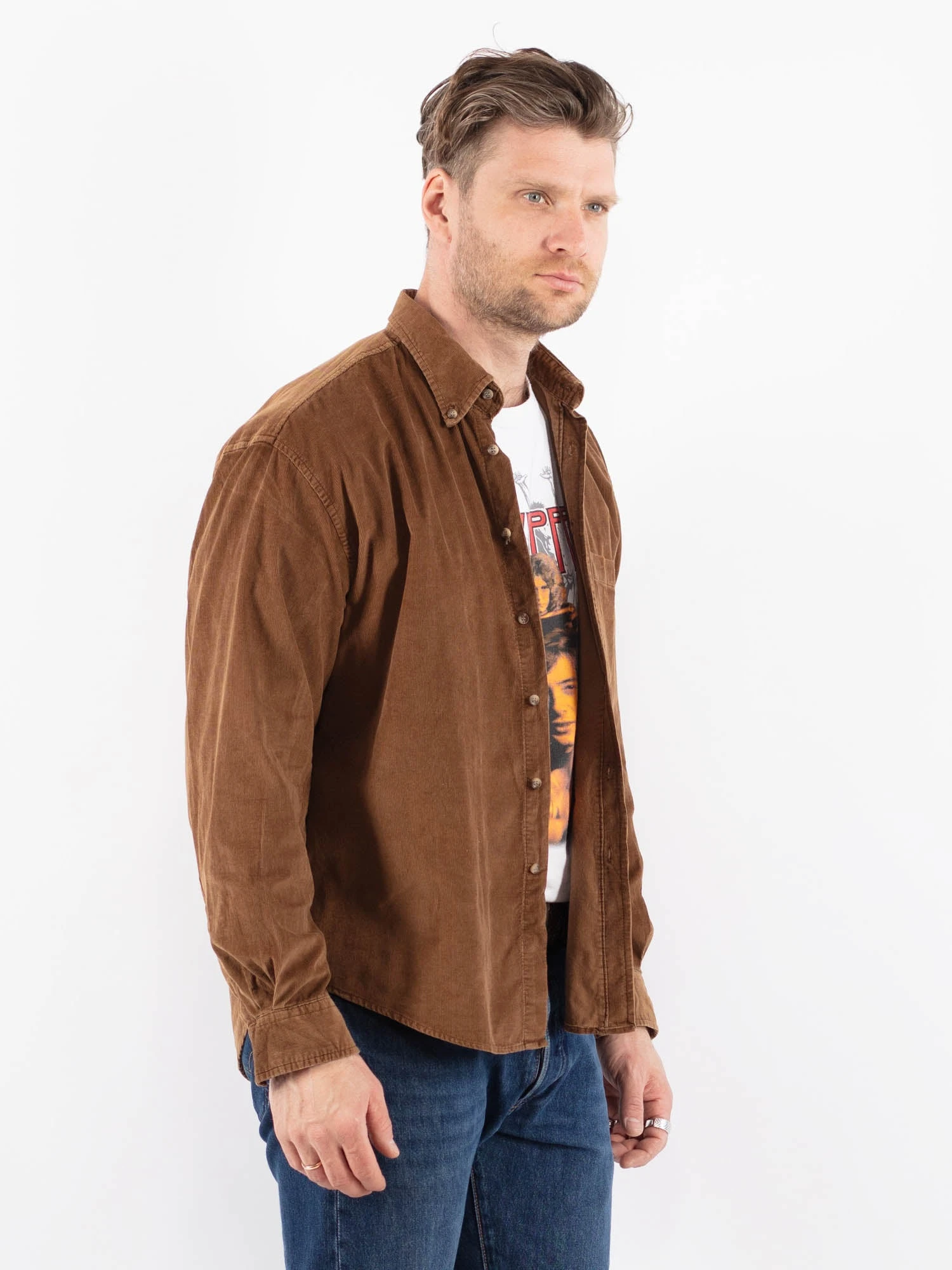 Vintage 90's Men Corduroy Shirt In Brown 3 Vintage 90's Men Corduroy Shirt In Brown - Image 3