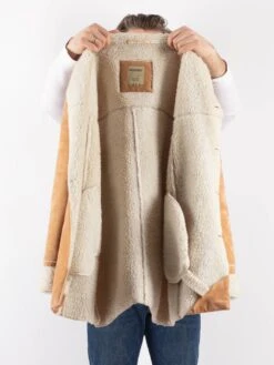 Vintage 90's Men Faux Sheepskin Coat In Beige 8 Vintage 90's Men Faux Sheepskin Coat In Beige -Northern Grip Vintage 90s Men Faux Sheepskin Coat 0141