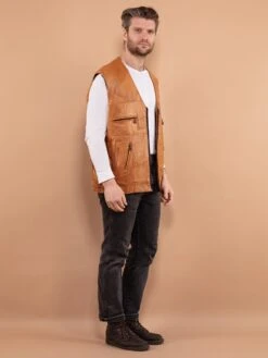 Vintage 90's Men Leather Vest In Brown 5 Vintage 90's Men Leather Vest In Brown -Northern Grip Vintage 90s Men Leather Vest 0023 2
