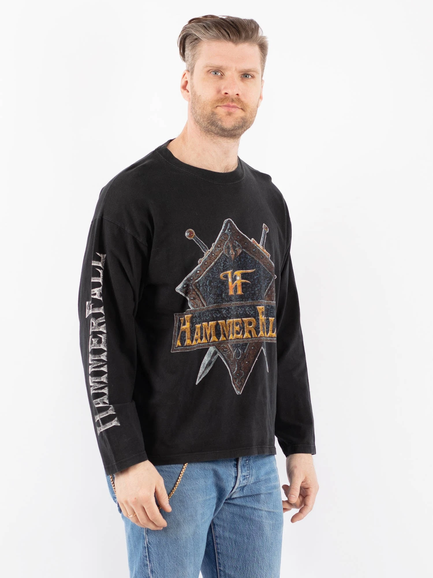 Vintage 90's Men HammerFall Print Long Sleeve Shirt In Gray 2 Vintage 90's Men HammerFall Print Long Sleeve Shirt In Gray - Image 2