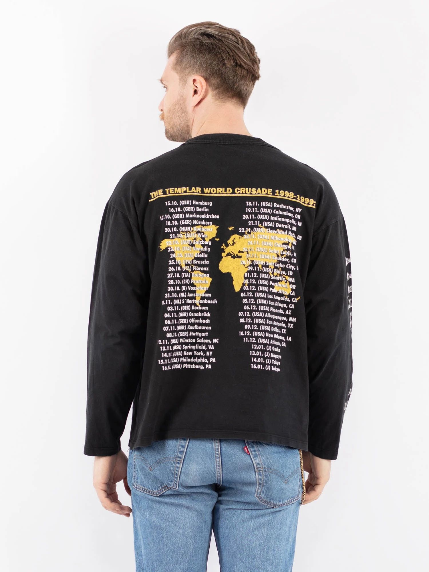 Vintage 90's Men HammerFall Print Long Sleeve Shirt In Gray 3 Vintage 90's Men HammerFall Print Long Sleeve Shirt In Gray - Image 3