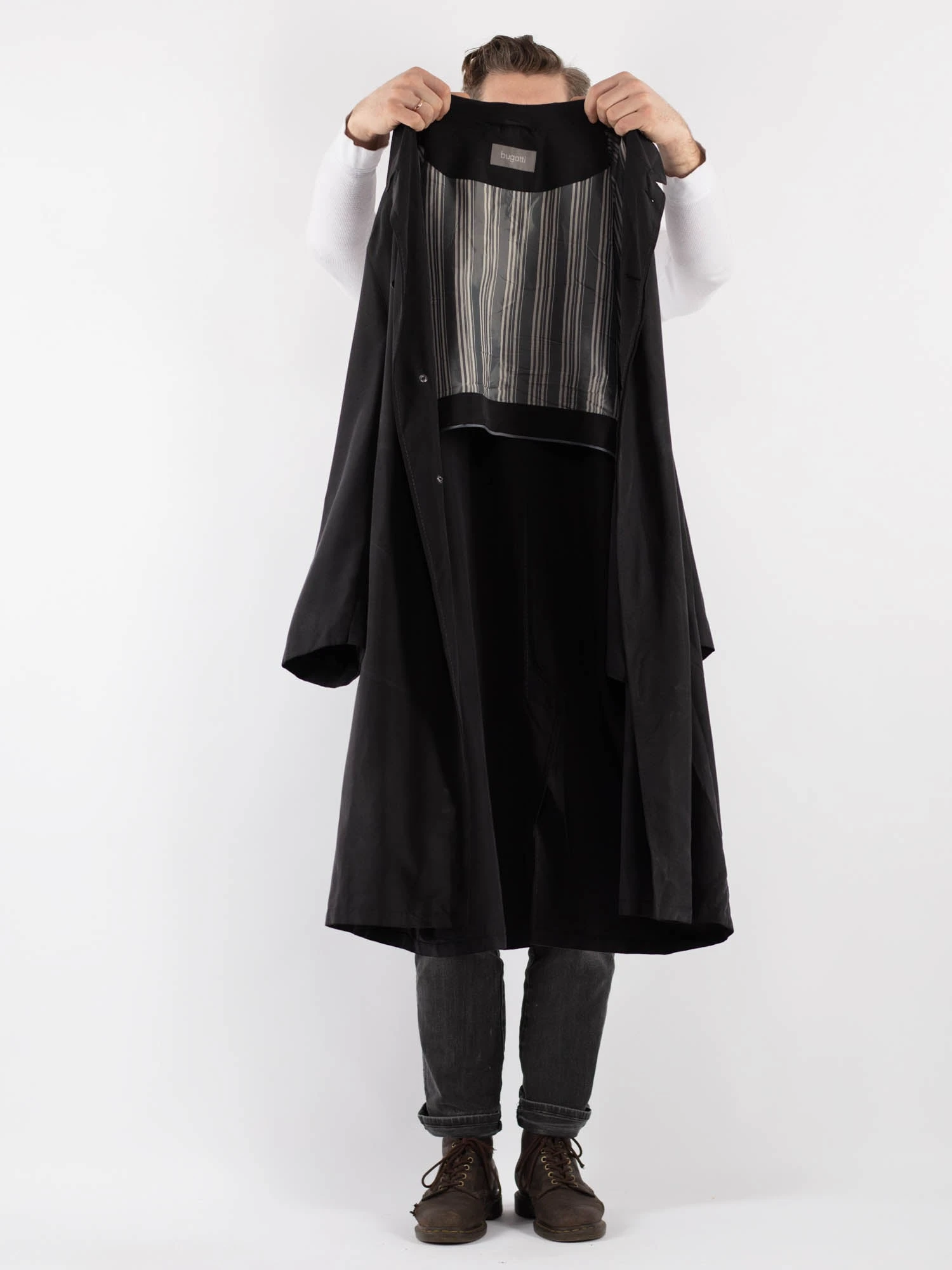 Vintage 90's Men Oversized Mac Coat In Gray 4 Vintage 90's Men Oversized Mac Coat In Gray - Image 4