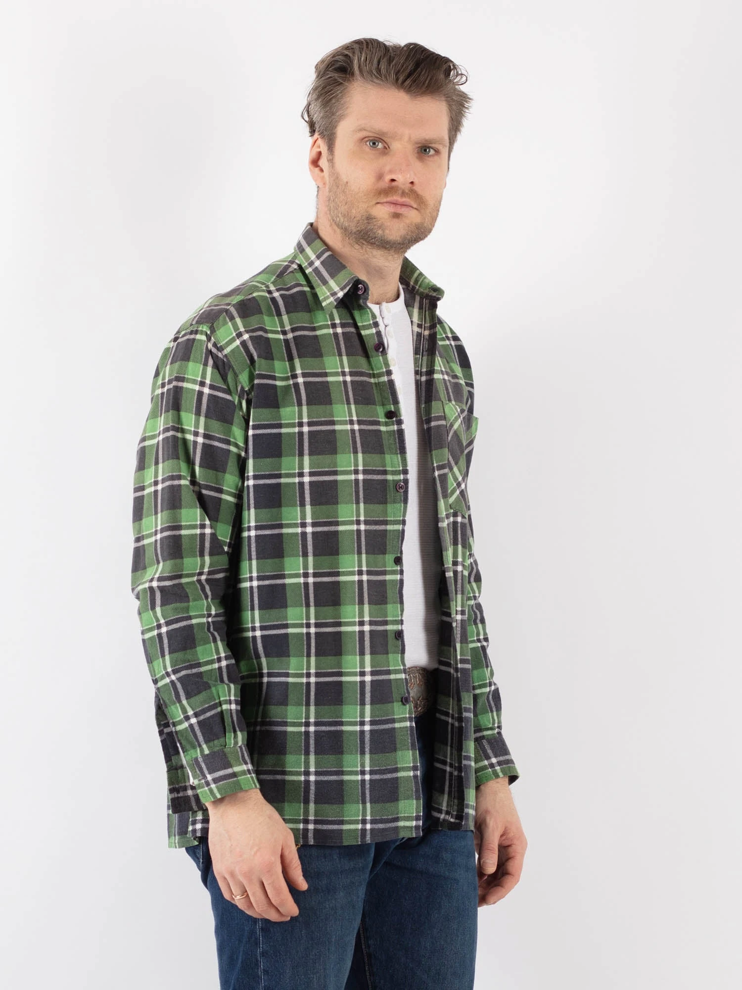 Vintage 90's Men Plaid Flannel Shirt In Green 4 Vintage 90's Men Plaid Flannel Shirt In Green - Image 4
