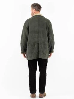 Vintage 80's Men Sheepskin Coat In Green -Northern Grip Vintage 90s Men Sheepskin Coat 0162 6cd70f98 b5e5 422e 8395 4b3b5d27ac56