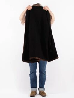 Vintage 90's Men Oversized Sheepskin Coat In Brown -Northern Grip Vintage 90s Men Sheepskin Coat 0261 4e08e725 1ed0 4adb a11a a8c5f8b94ca8