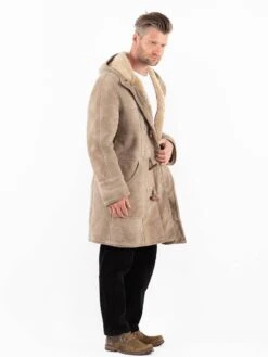Vintage 80's Men Sheepskin Coat In Beige 7 Vintage 80's Men Sheepskin Coat In Beige -Northern Grip Vintage 90s Men Sheepskin Coat 0309 2bd0ad98 a784 4bce 849e d3159083f567
